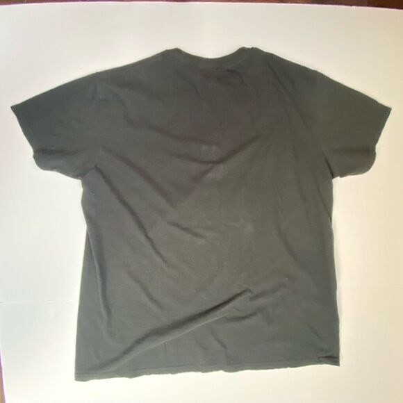 Batman T-shirt With Vintage Inspired Logo Men’s Size Large Black Never Worn! - Picture 4 of 8